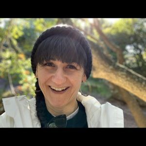 Meet your Posher, Vik